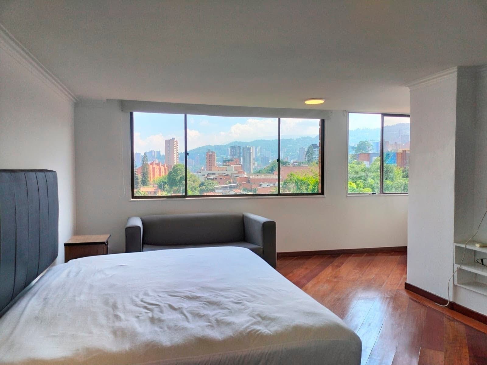 Apartamento en arriendo en El Poblado, Medellín · foto 16 de 19