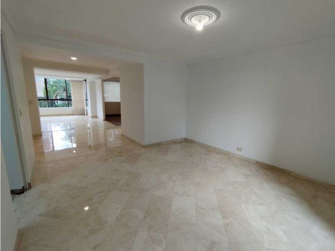 Apartamento de 4 alcobas en arriendo en Alejandría, Medellín, 210 m² · foto 9 de 24