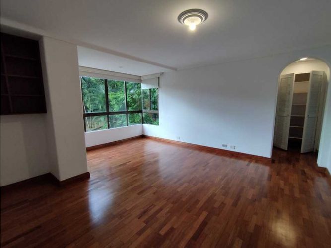 Apartamento de 4 alcobas en arriendo en Alejandría, Medellín, 210 m² · foto 17 de 24