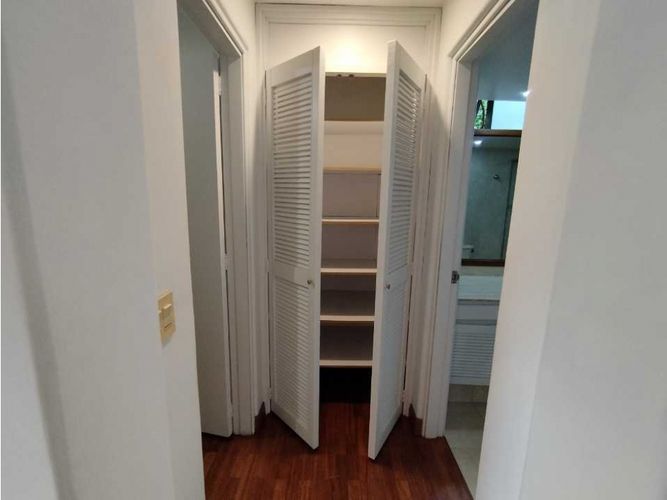 Apartamento de 4 alcobas en arriendo en Alejandría, Medellín, 210 m² · foto 18 de 24