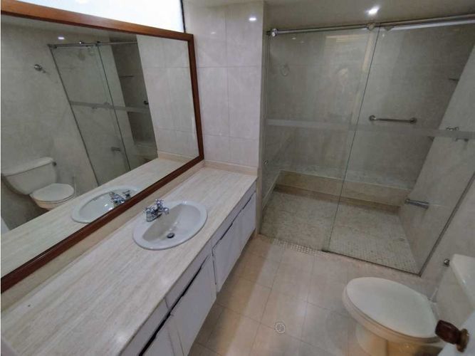 Apartamento de 4 alcobas en arriendo en Alejandría, Medellín, 210 m² · foto 21 de 24
