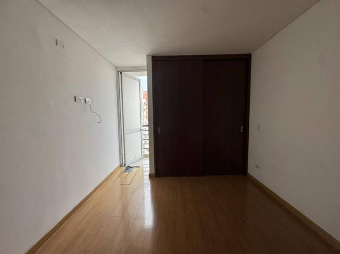 Apartamento de 2 alcobas en venta en Sotomayor, Bucaramanga, 83 m² · foto 11 de 14