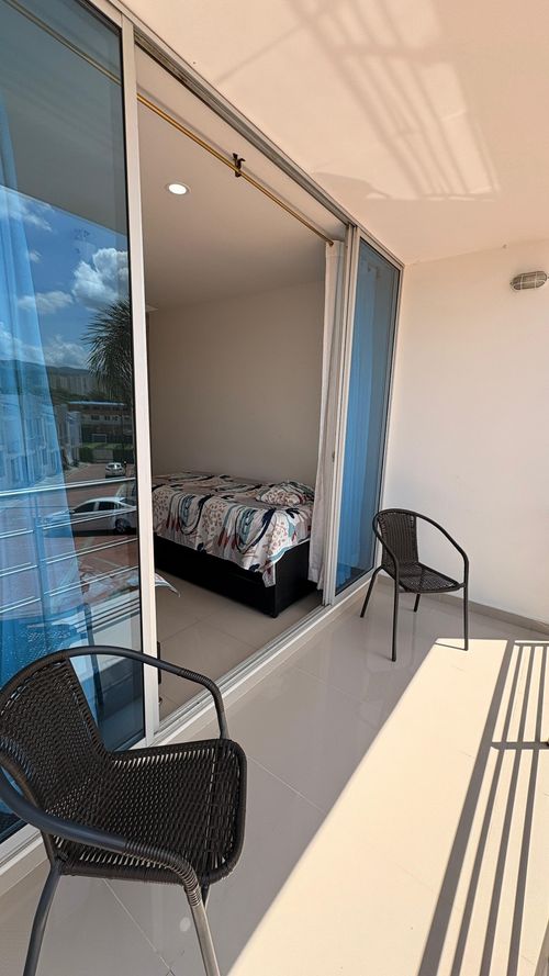 Apartamento de 2 alcobas en venta en Girardot, Girardot, 81 m² · foto 9 de 15