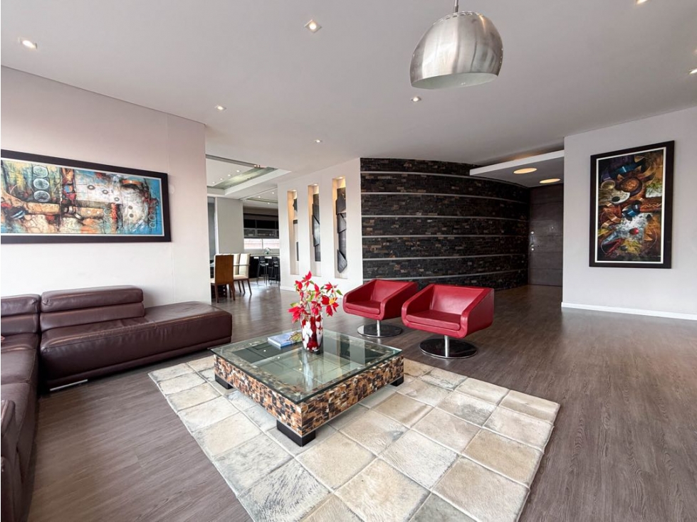 Apartamento en venta en Santa Paula, Bogotá · foto 2 de 18