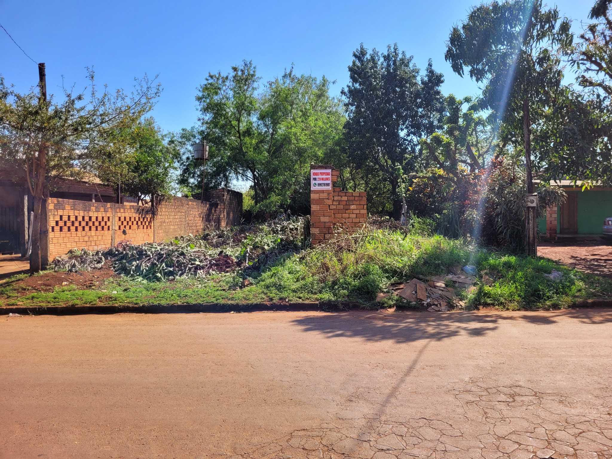 Vendo Terreno Km 14 Acaray Sobre Calle que Conecta Km 14 con Km 16 Por: 220 Millones