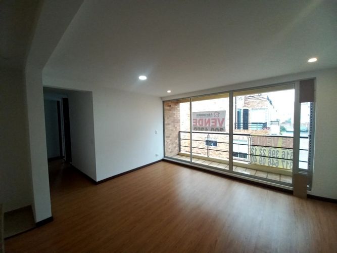 Apartamento de 3 alcobas en venta en Diamante Occidental, Mosquera, 78 m² · foto 4 de 21