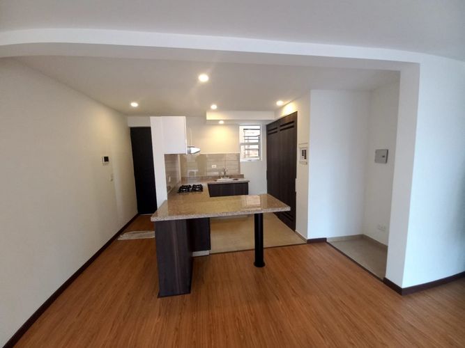 Apartamento de 3 alcobas en venta en Diamante Occidental, Mosquera, 78 m² · foto 7 de 21