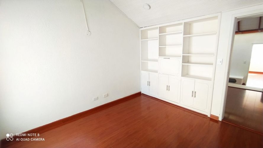 Casa de 4 alcobas en venta en Unicentro Bogotá, Bogotá, 500 m² · foto 17 de 24