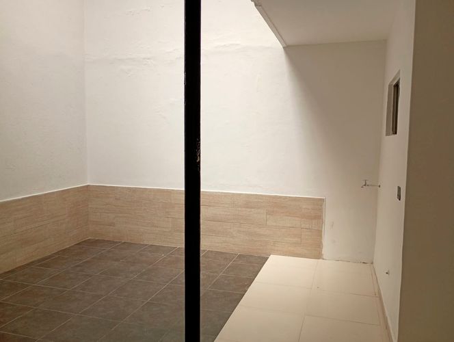 Oficina en arriendo en La Magnolia, Envigado, 190 m² · foto 9 de 20