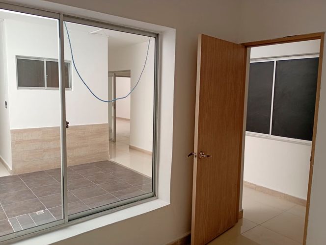 Oficina en arriendo en La Magnolia, Envigado, 190 m² · foto 13 de 20