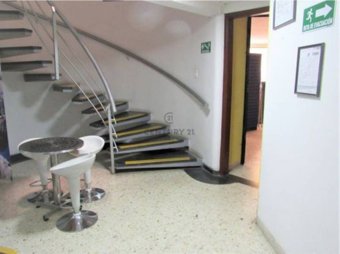 Edificio en arriendo en Popular, Cali, 430 m² · foto 10 de 24