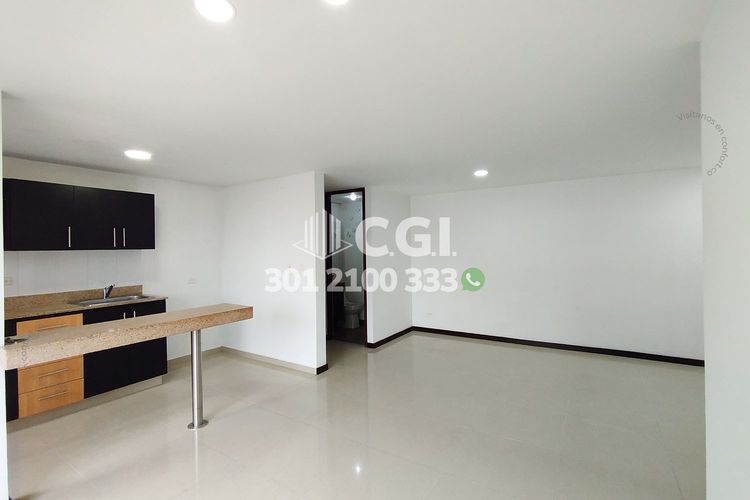 Apartamento de 3 alcobas en venta en La Abadia, Envigado, 93 m² · foto 2 de 24