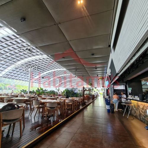 Local en venta en El Poblado, Medellín, 111 m² · foto 12 de 16