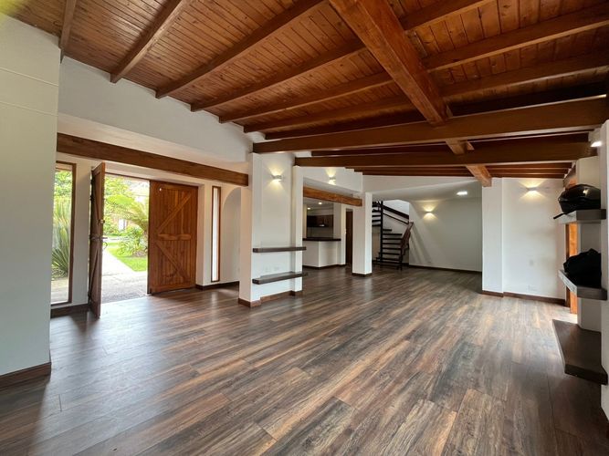 Casa de 4 alcobas en arriendo en El Retiro, 240 m² · foto 19 de 20