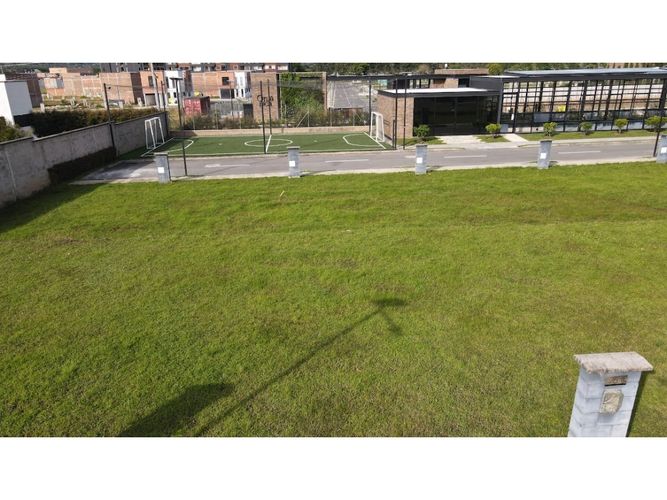 Lote en venta en La Ceja, 84 m² · foto 2 de 13