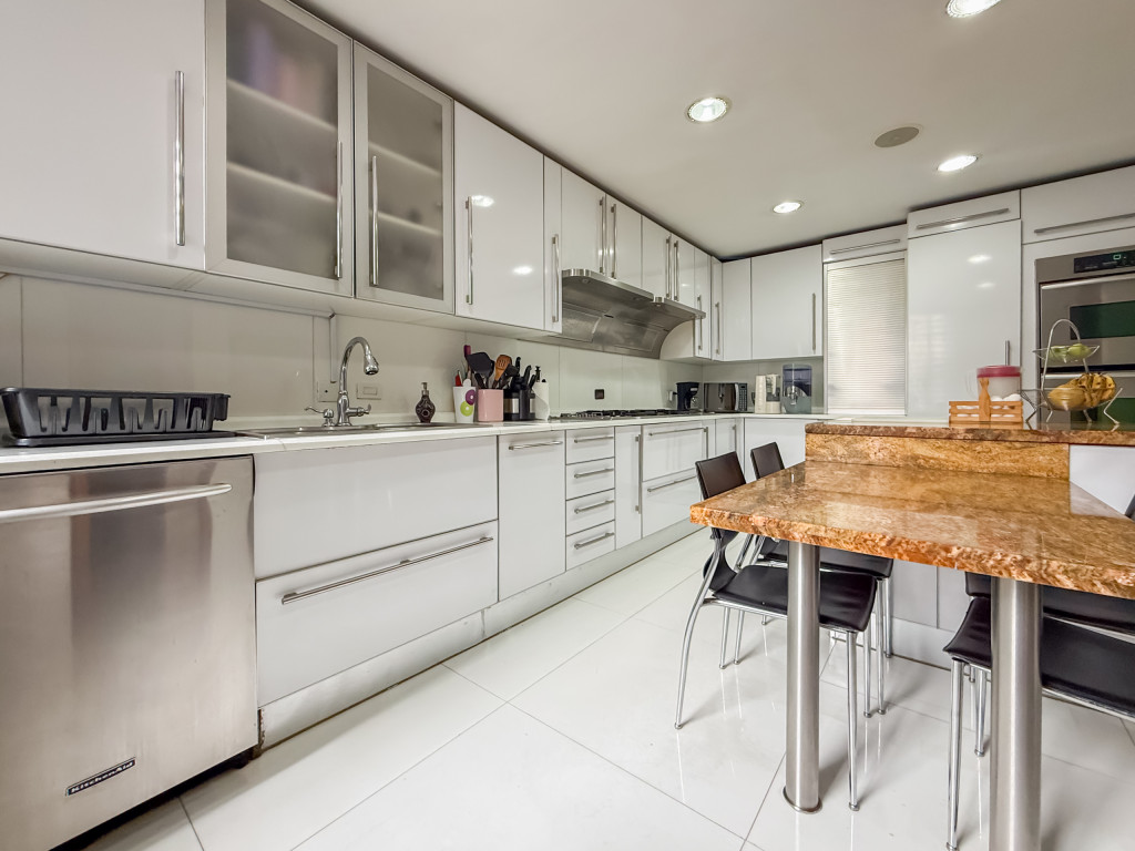 Apartamento en venta en La Cabrera, Bogotá · foto 6 de 17