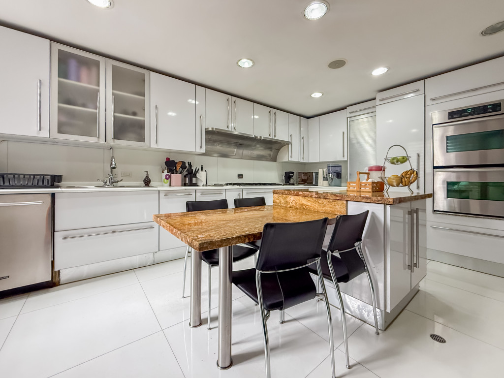 Apartamento en venta en La Cabrera, Bogotá · foto 8 de 17