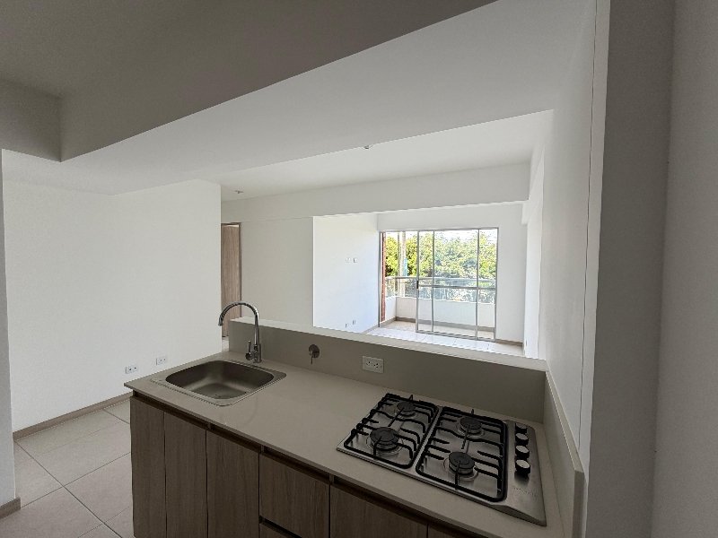 Apartamento en venta en Alcaravanes, Marinilla · foto 3 de 13