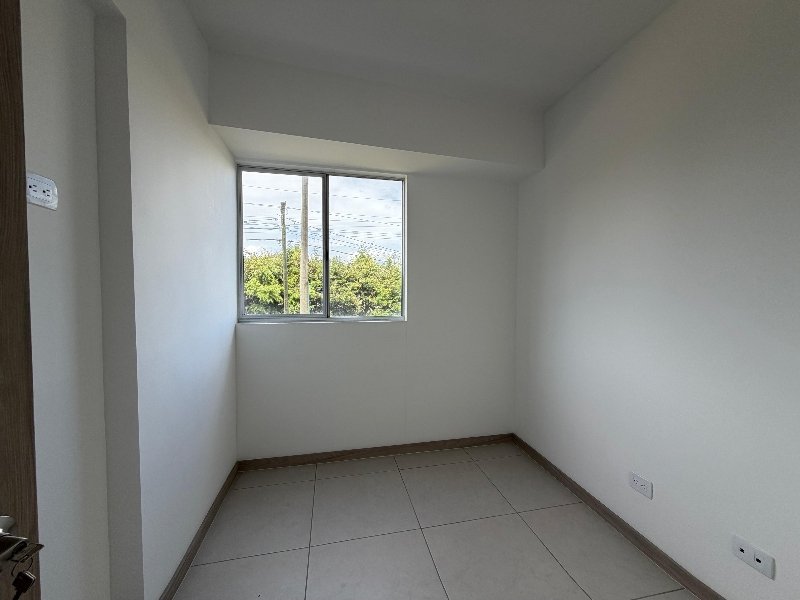Apartamento en venta en Alcaravanes, Marinilla · foto 7 de 13