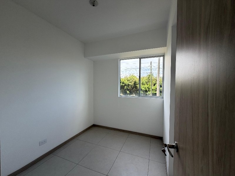 Apartamento en venta en Alcaravanes, Marinilla · foto 8 de 13