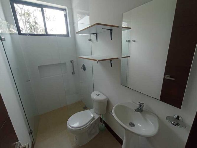 Casa de 4 alcobas en venta en Guamito, La Ceja, 450 m² · foto 20 de 24