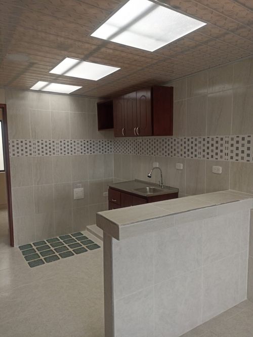 Casa de 8 alcobas en venta en El Dorado, Mosquera, 220 m² · foto 16 de 20
