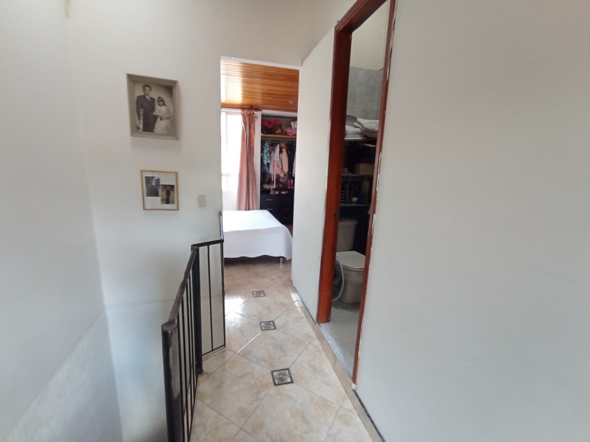Casa en venta en La Florida, Mosquera · foto 8 de 15