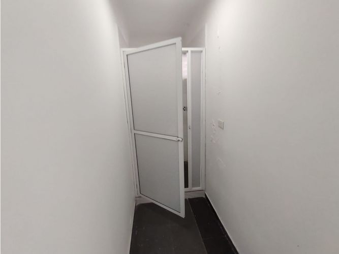 Local en arriendo en Santa Monica, Cali, 200 m² · foto 19 de 24
