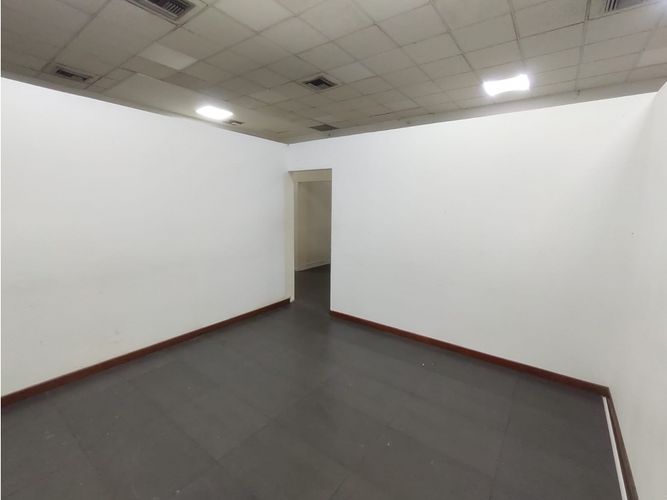 Local en arriendo en Santa Monica, Cali, 200 m² · foto 24 de 24