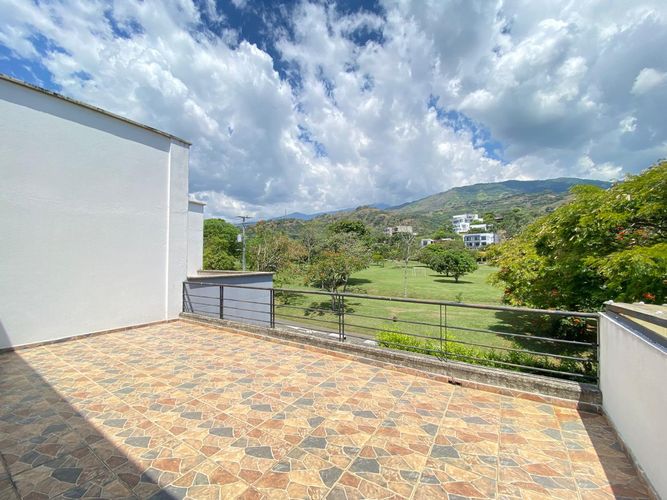 Casa de 4 alcobas en venta en Peon, Jamundí, 352 m² · foto 23 de 24