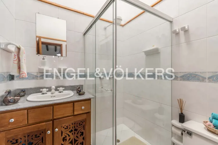 Casa de 4 alcobas en venta en Carrizales, Rionegro, 423 m² · foto 16 de 24