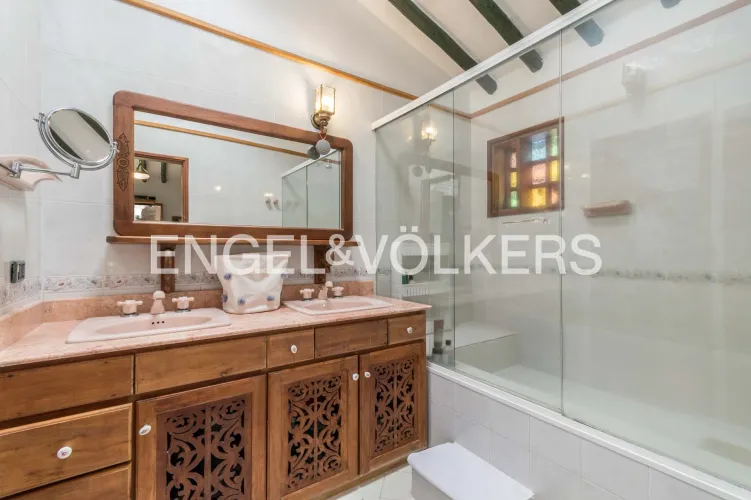 Casa de 4 alcobas en venta en Carrizales, Rionegro, 423 m² · foto 14 de 24