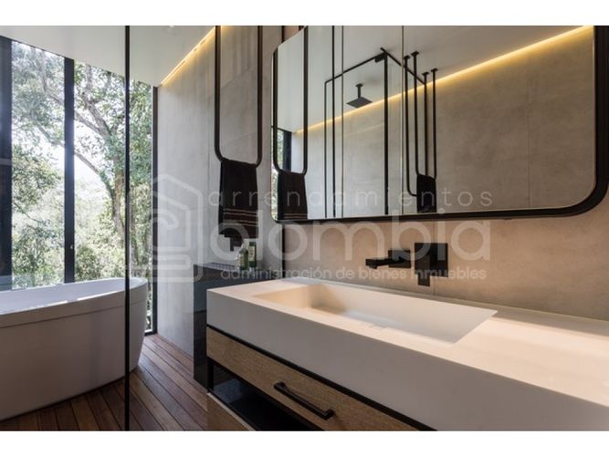 Casa de 2 alcobas en venta en Pantanillo, Envigado, 304 m² · foto 21 de 24