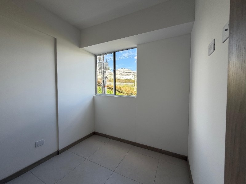 Apartamento en venta en Alcaravanes, Marinilla · foto 5 de 11