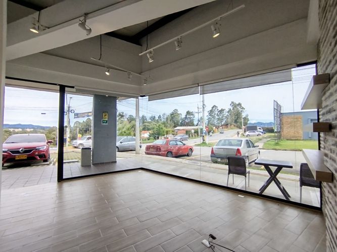 Local en arriendo en Fontibon, Rionegro, 20 m² · foto 3 de 12