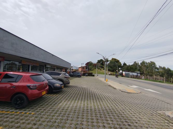Local en arriendo en Fontibon, Rionegro, 20 m² · foto 10 de 12
