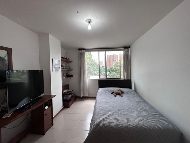 Apartamento de 3 alcobas en arriendo en El Poblado, Medellín, 135 m² · foto 12 de 16