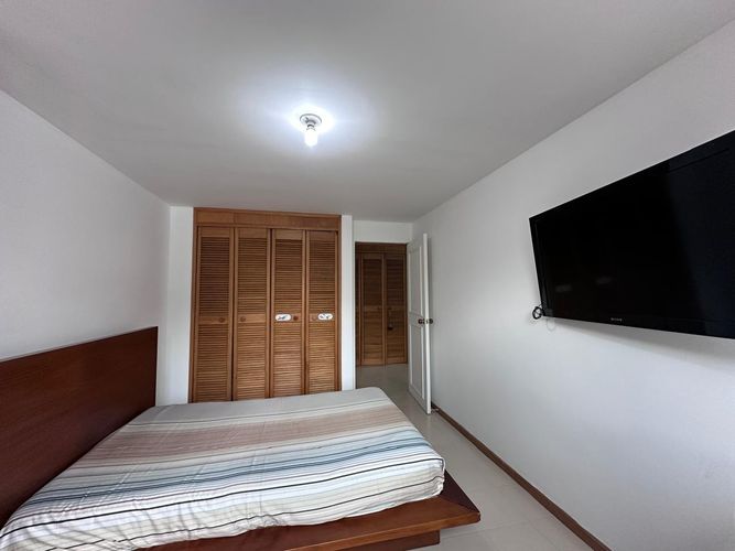 Apartamento de 3 alcobas en arriendo en El Poblado, Medellín, 135 m² · foto 14 de 16