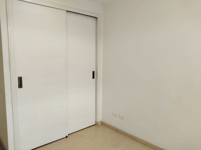 Apartamento de 2 alcobas en arriendo en El Poblado, Medellín, 94 m² · foto 8 de 19