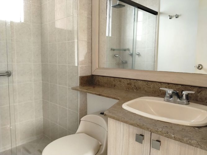 Apartamento de 2 alcobas en arriendo en El Poblado, Medellín, 94 m² · foto 18 de 19