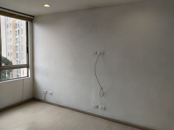 Apartamento de 2 alcobas en arriendo en El Poblado, Medellín, 94 m² · foto 12 de 19
