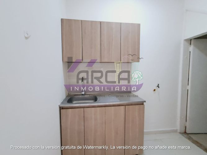 Local en arriendo en Barzal Bajo Sur, Villavicencio, 19 m² · foto 2 de 8
