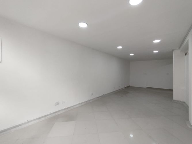 Local en arriendo en Suramérica, Itagüí, 72 m² · foto 3 de 13