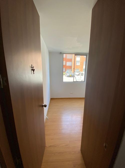 Apartamento de 3 alcobas en venta en Centro, Funza, 97 m² · foto 2 de 7