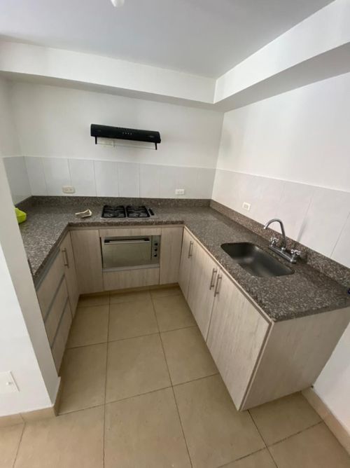 Apartamento de 3 alcobas en venta en Centro, Funza, 97 m² · foto 5 de 7
