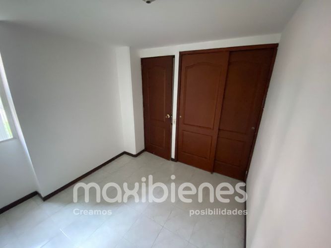 Apartamento de 3 alcobas en arriendo en Vía Las Palmas, Medellín, 70 m² · foto 4 de 10