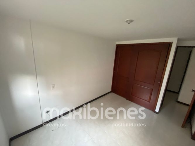Apartamento de 3 alcobas en arriendo en Vía Las Palmas, Medellín, 70 m² · foto 7 de 10