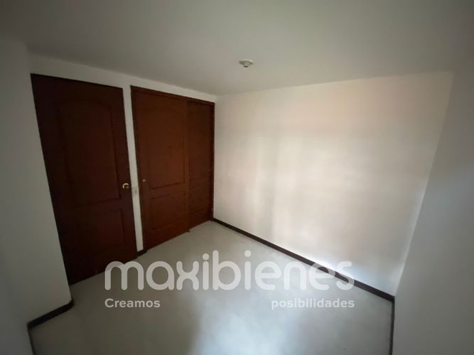 Apartamento de 3 alcobas en arriendo en Vía Las Palmas, Medellín, 70 m² · foto 8 de 10