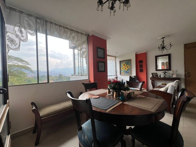 Apartamento de 2 alcobas en arriendo en El Poblado, Medellín, 79 m² · foto 6 de 14