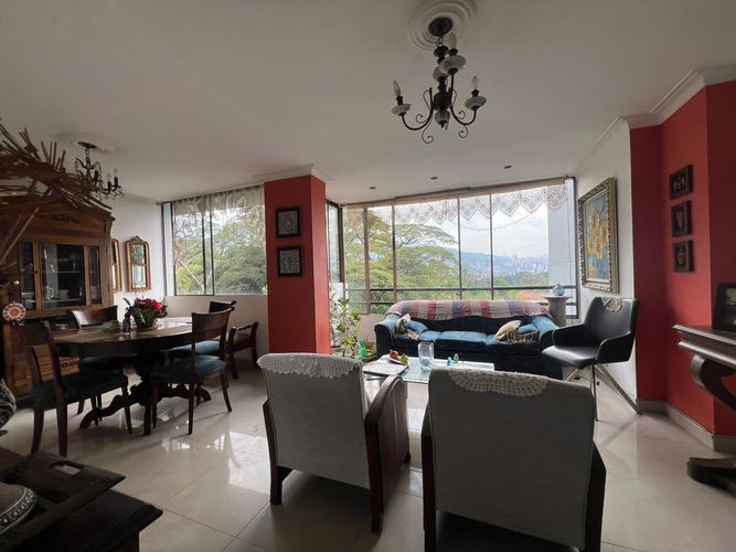 Apartamento de 2 alcobas en arriendo en El Poblado, Medellín, 79 m² · foto 3 de 14